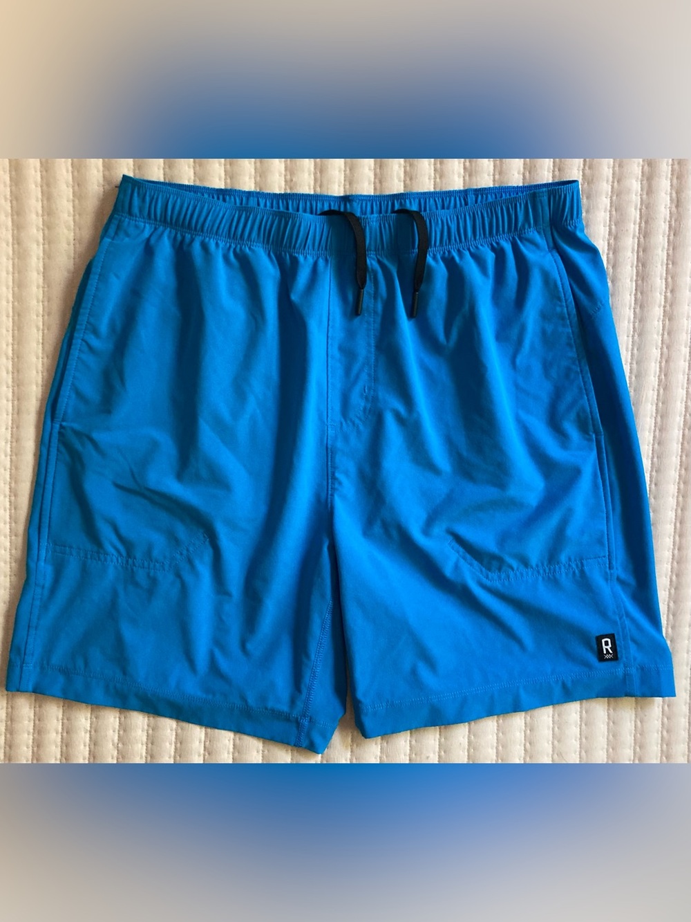 Rhone Unlined Athletic Shorts Men’s Medium 7” Blue Gym Running Yoga Style 101019